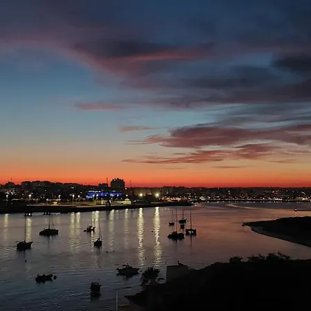 Edifício Tomás Ferragudo (Faro)