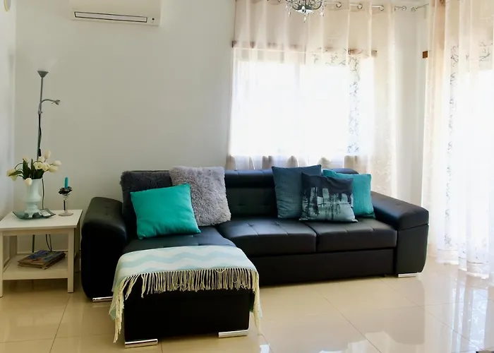 Edificio Tomas 아파트