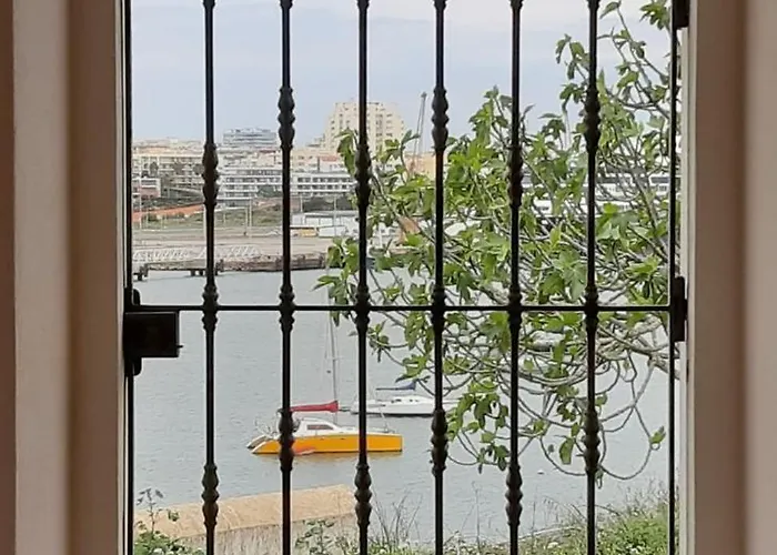 Edificio Tomas Lägenhet Ferragudo (Faro)