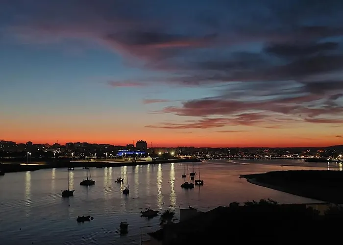 Edificio Tomas Ferragudo (Faro)
