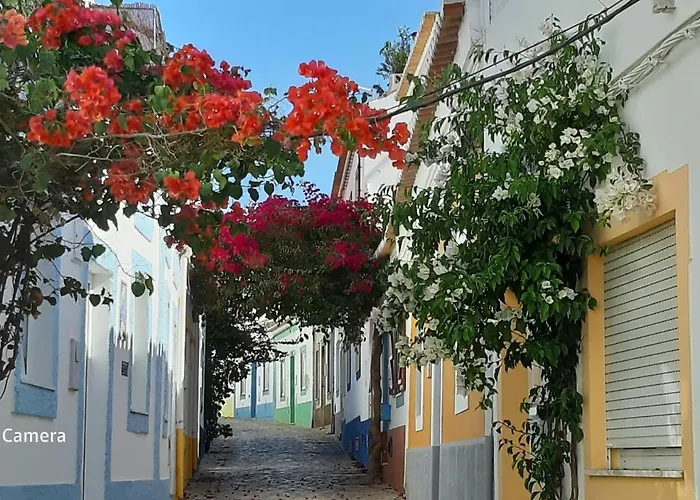 Edificio Tomas Lägenhet *